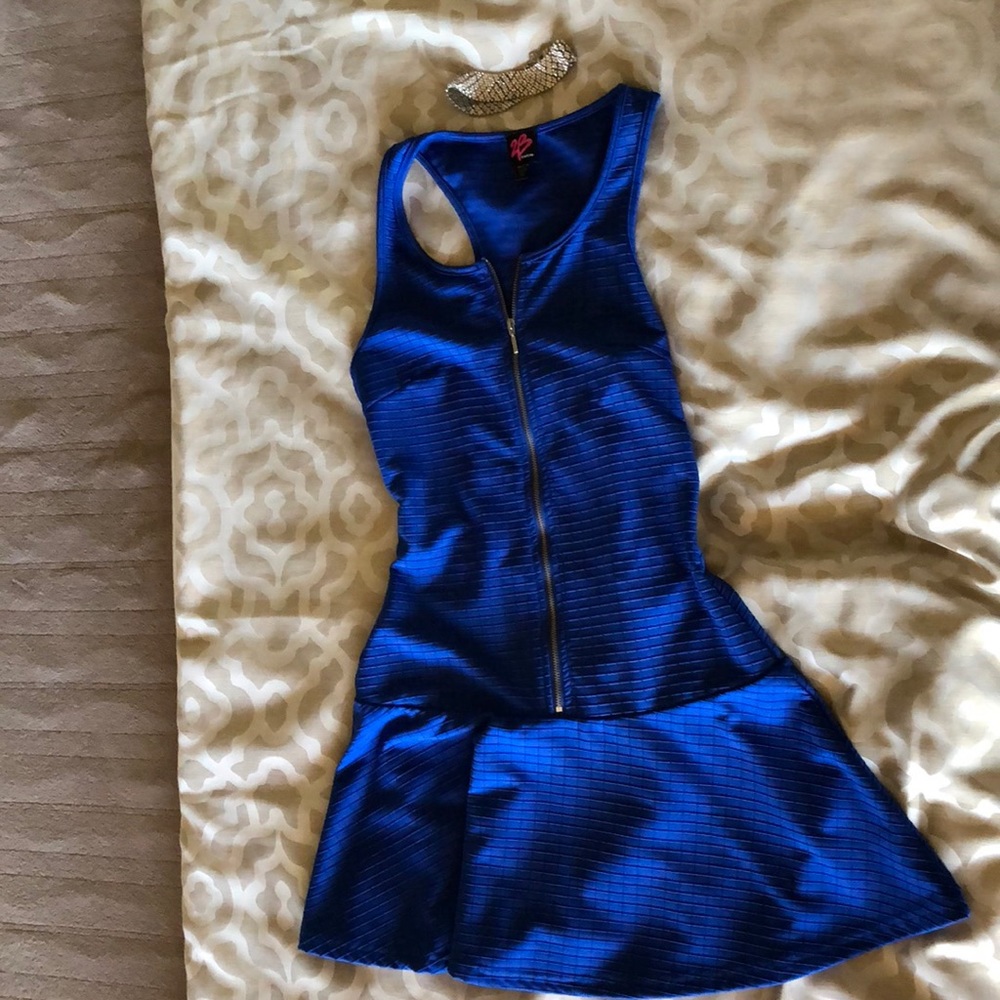2B Bebe tennis dress 🎾